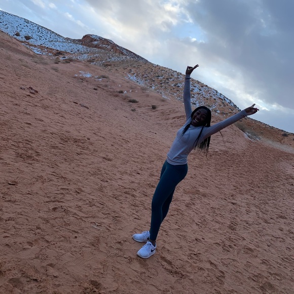 Meet your Posher, Kristel - Picture 1 of 1